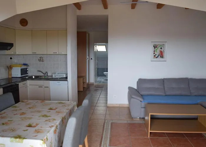 Grgic By Interhome *